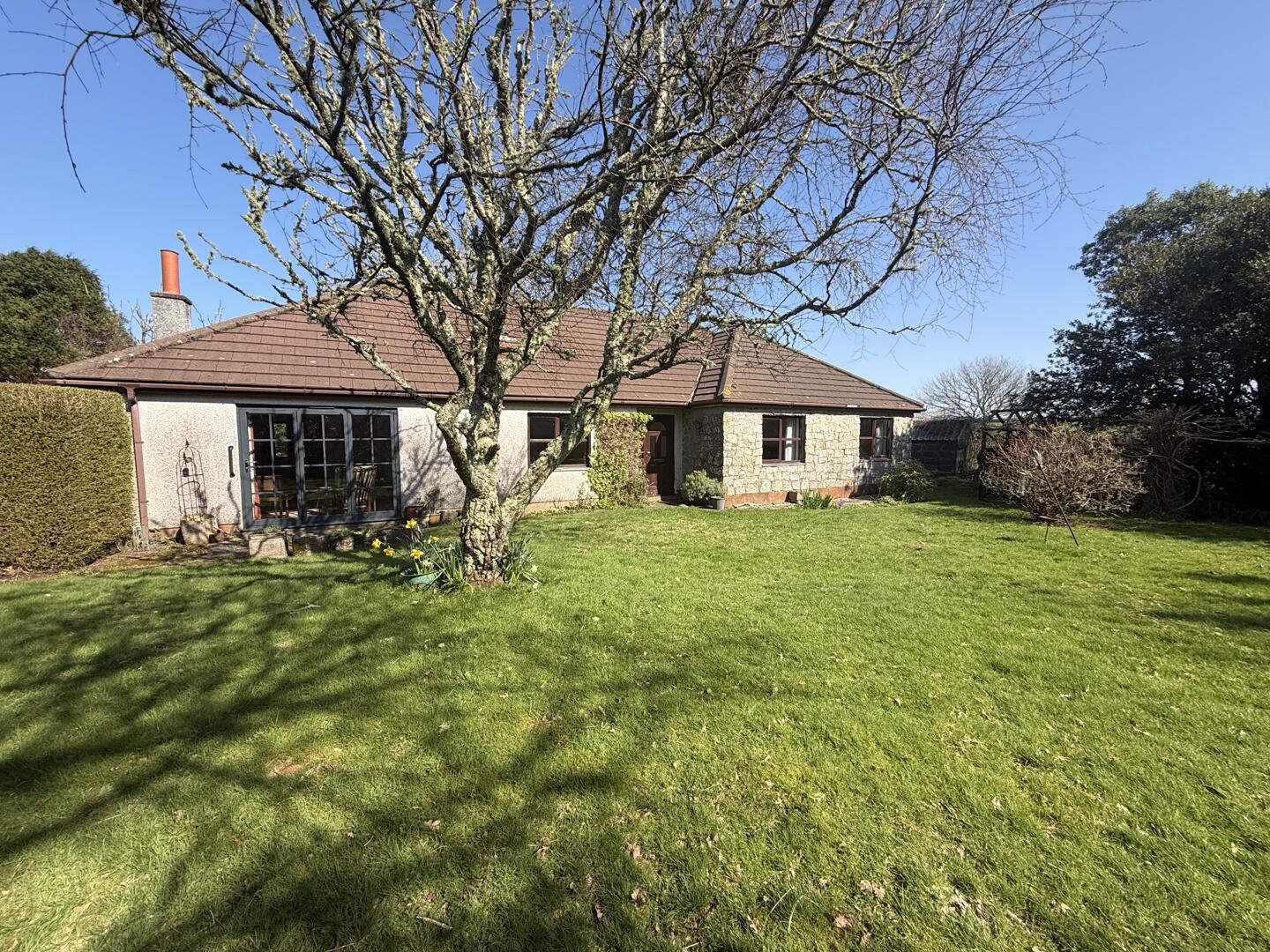 4 bed property in , Truro